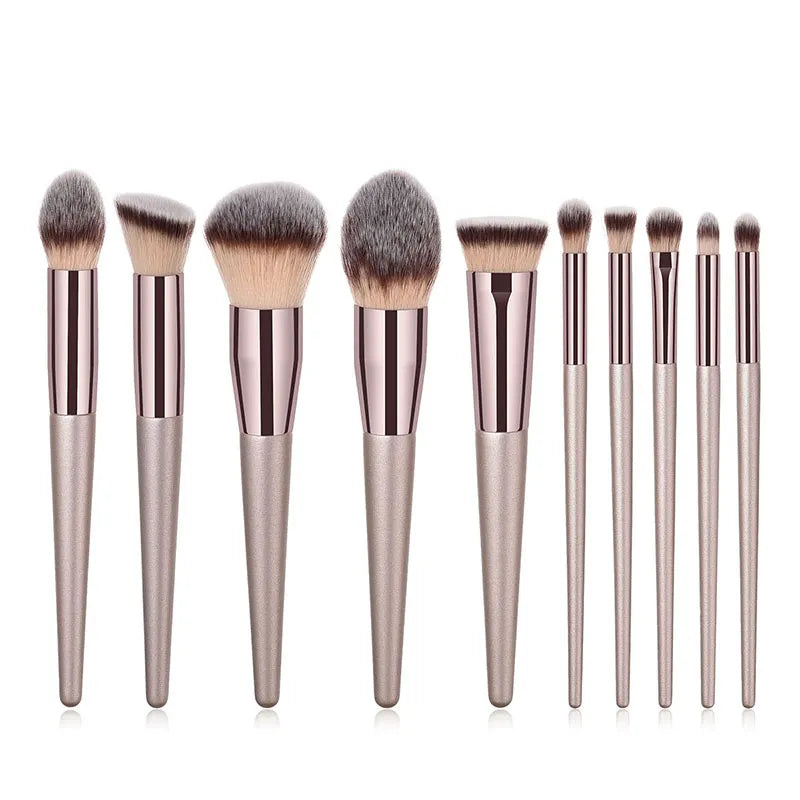 Chic Champagne Beauty Brush Kit: Ultimate Makeup Brush Set for Flawless Application