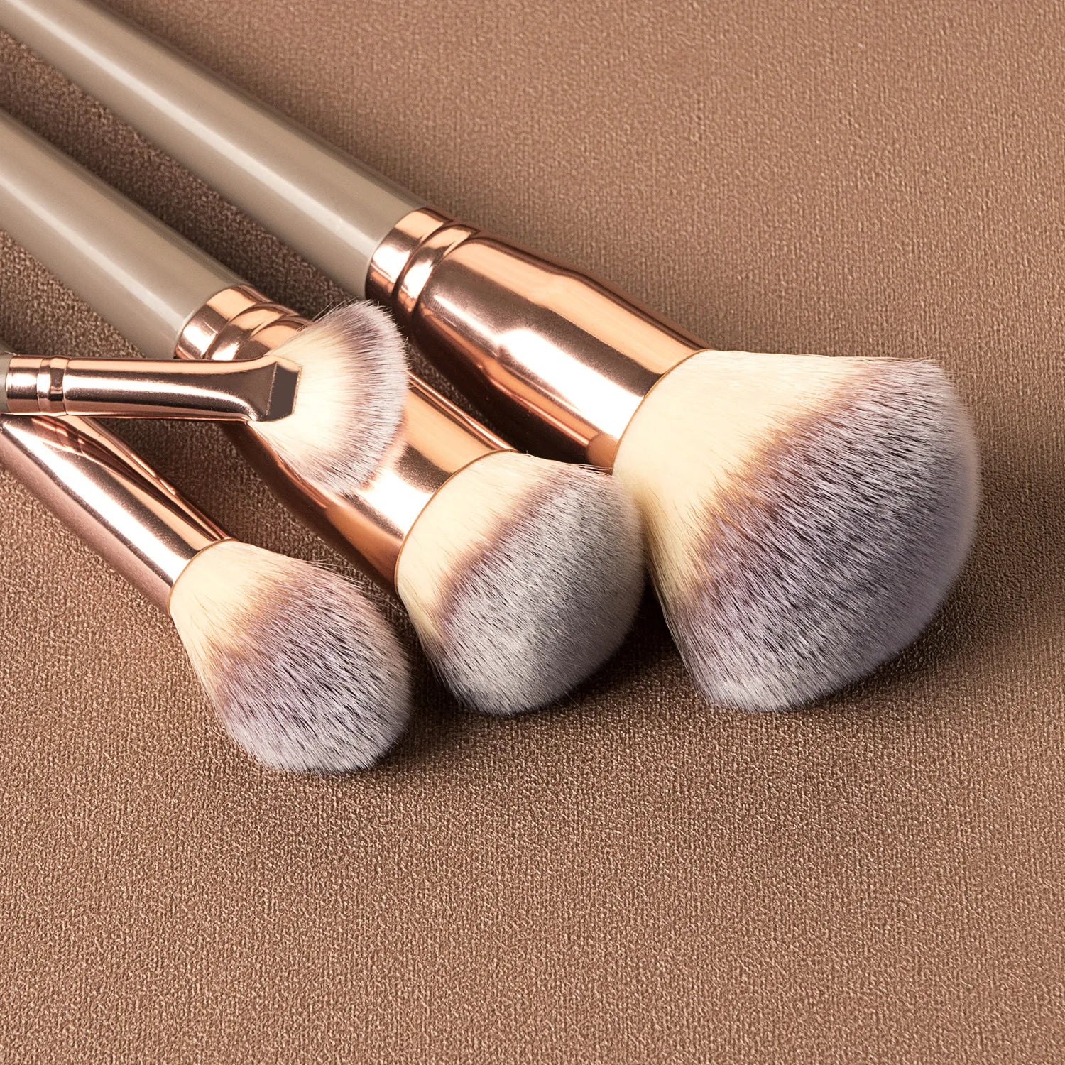 Ultimate Makeup Brush Set: Achieve Flawless Beauty Every Time