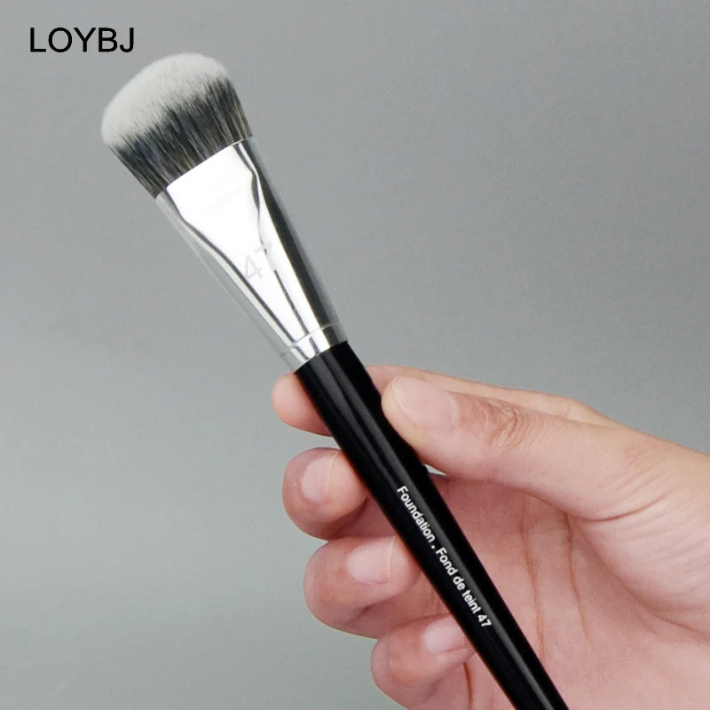 LOYBJ Professional Broom Head Makeup Brush Set: Ultimate Beauty Kit